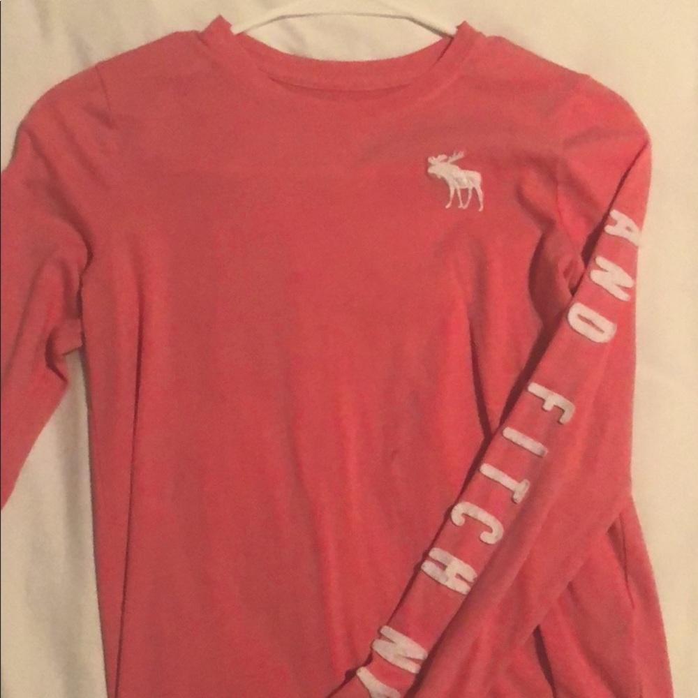 This shirt has become too small on my daughter